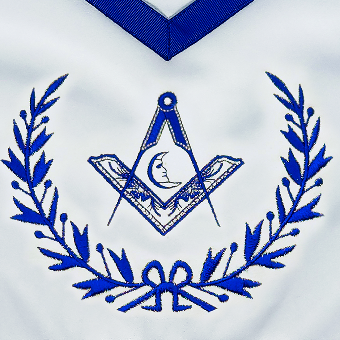Blue Lodge Junior Deacon Apron – Masonic Officer Regalia with Machine Embroidered Wreath & Square and Compass with Moon – Royal Blue Ribbon Detailing