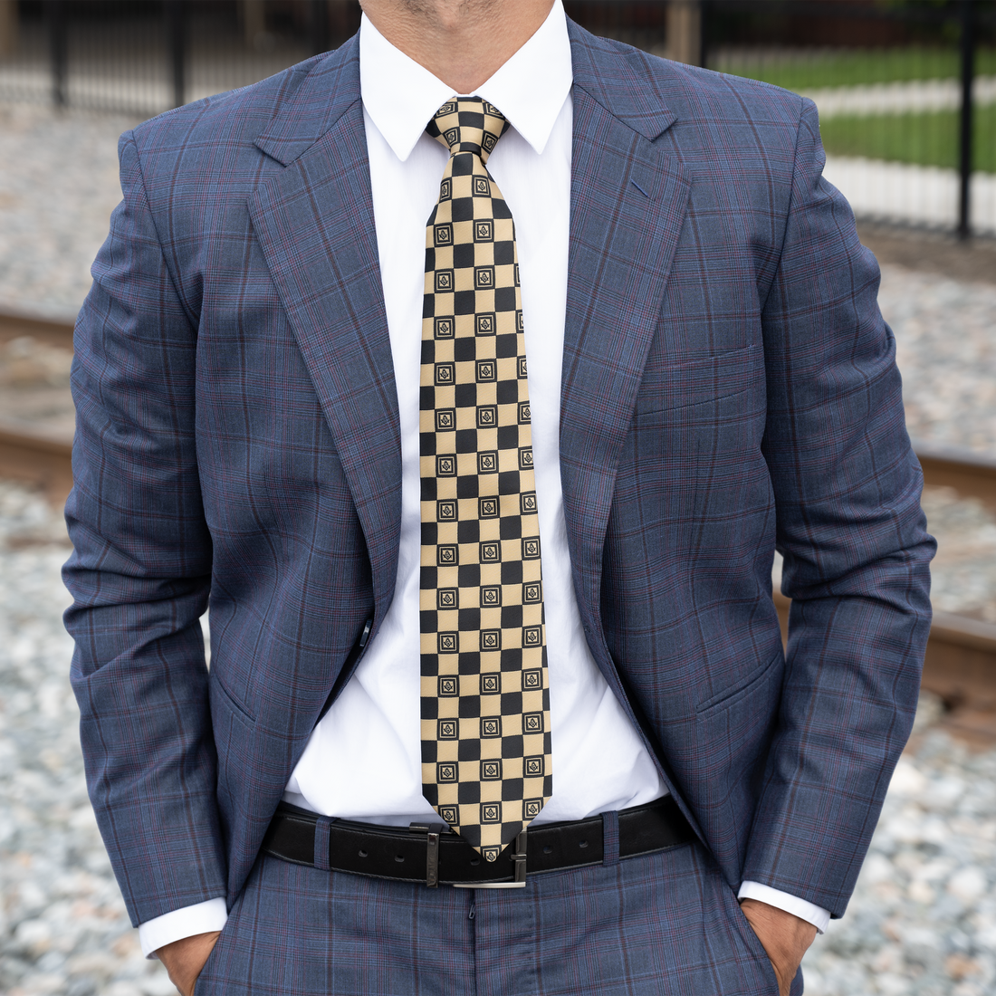 Black & Gold Masonic Tie – Geometric Square Pattern with Square & Compass Design